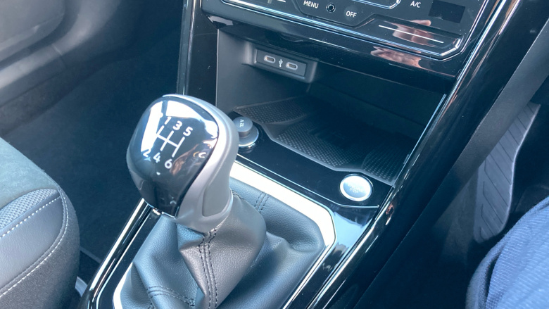 Volkswagen T-Roc 1.0 TSI 115 Style Design 5dr Petrol Hatchback